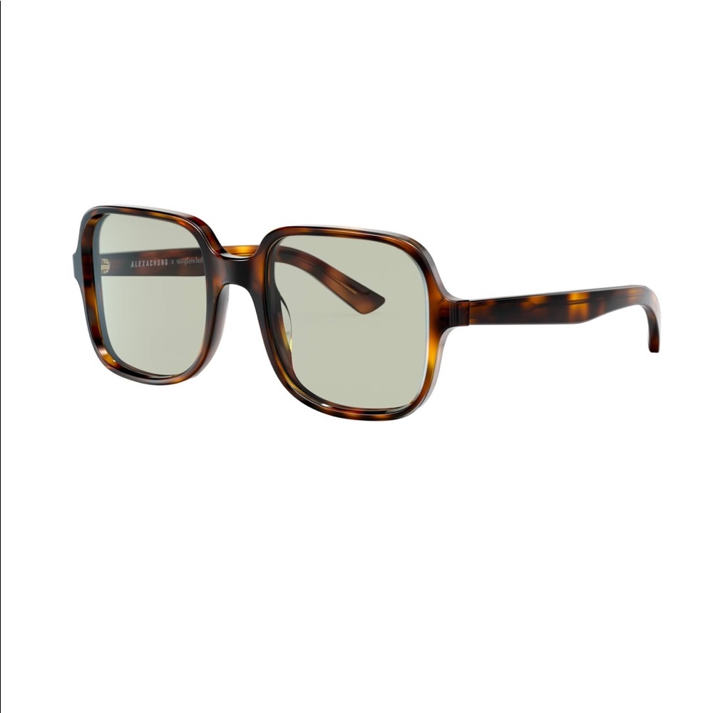 Alexa Chung x Sunglass Hut 70’s square sunglasses